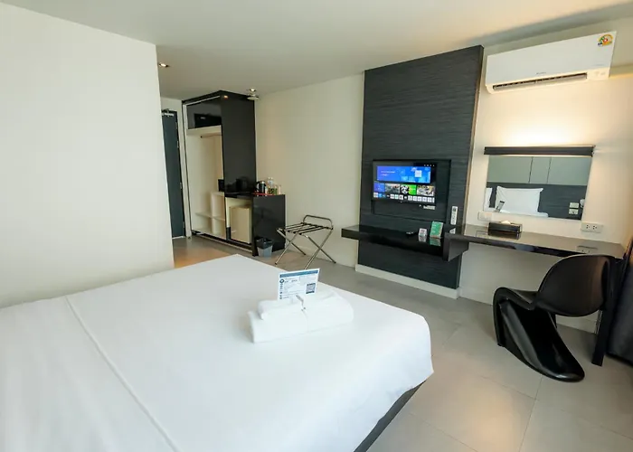 The Park Hotel 3*