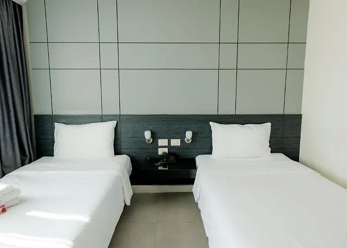 The Park Hotel 3*